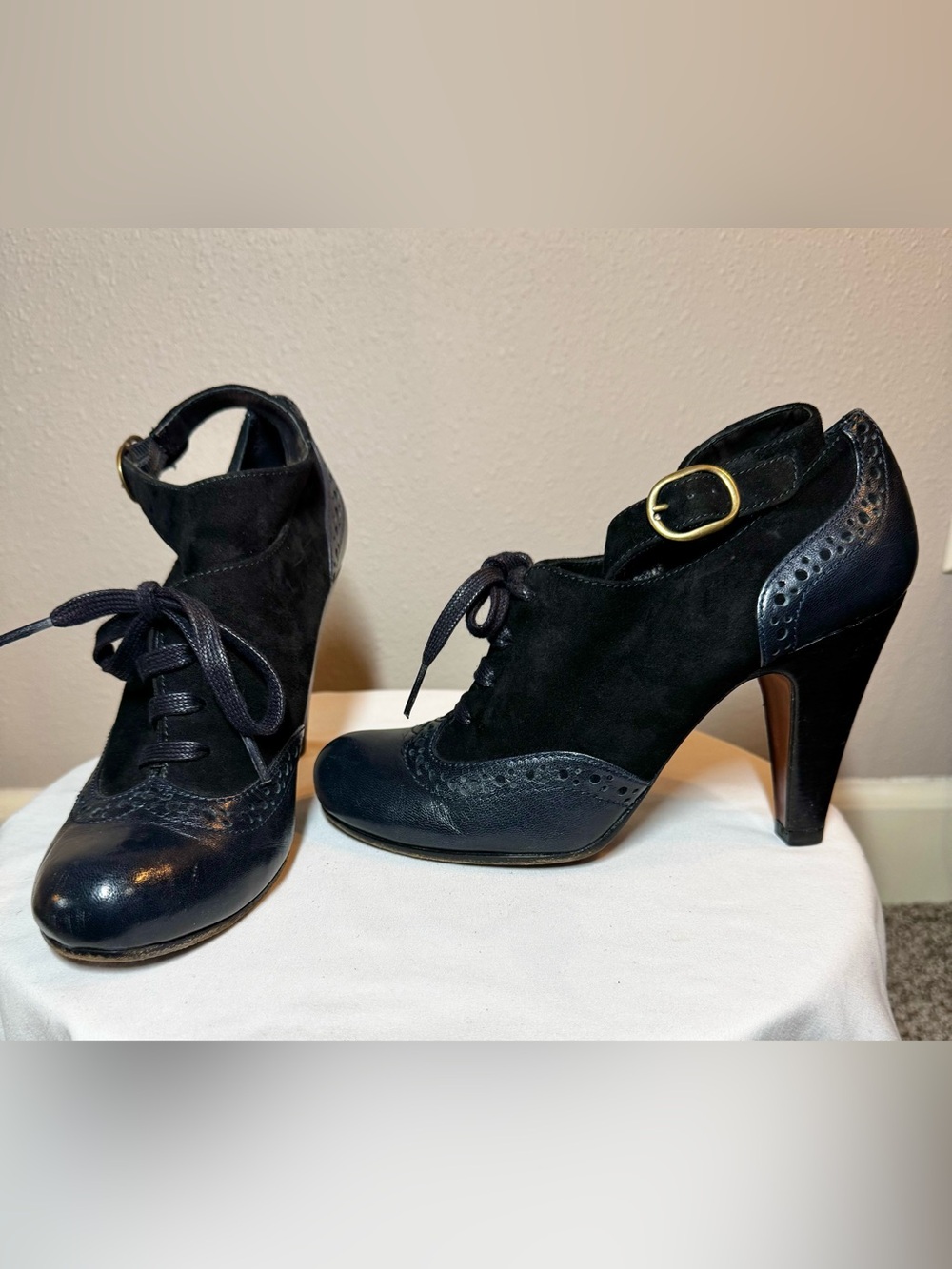 Chie Mihara Navy Veranda Oxford Heels Size 39 - Picture 2 of 16